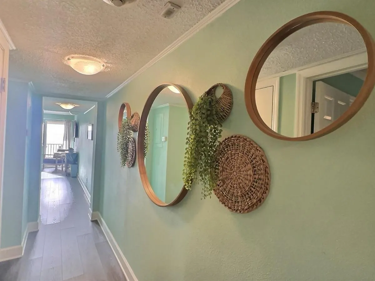 Дом отдыха Beautiful Two Bedroom, Two Bath Condo At Sailport Тампа США