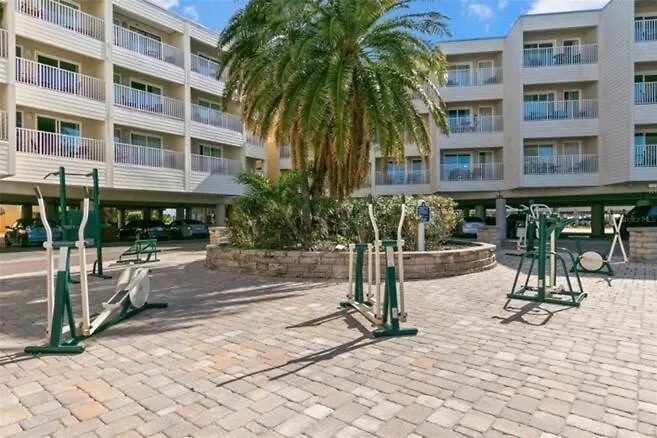 Beautiful Two Bedroom, Two Bath Condo At Sailport Тампа
