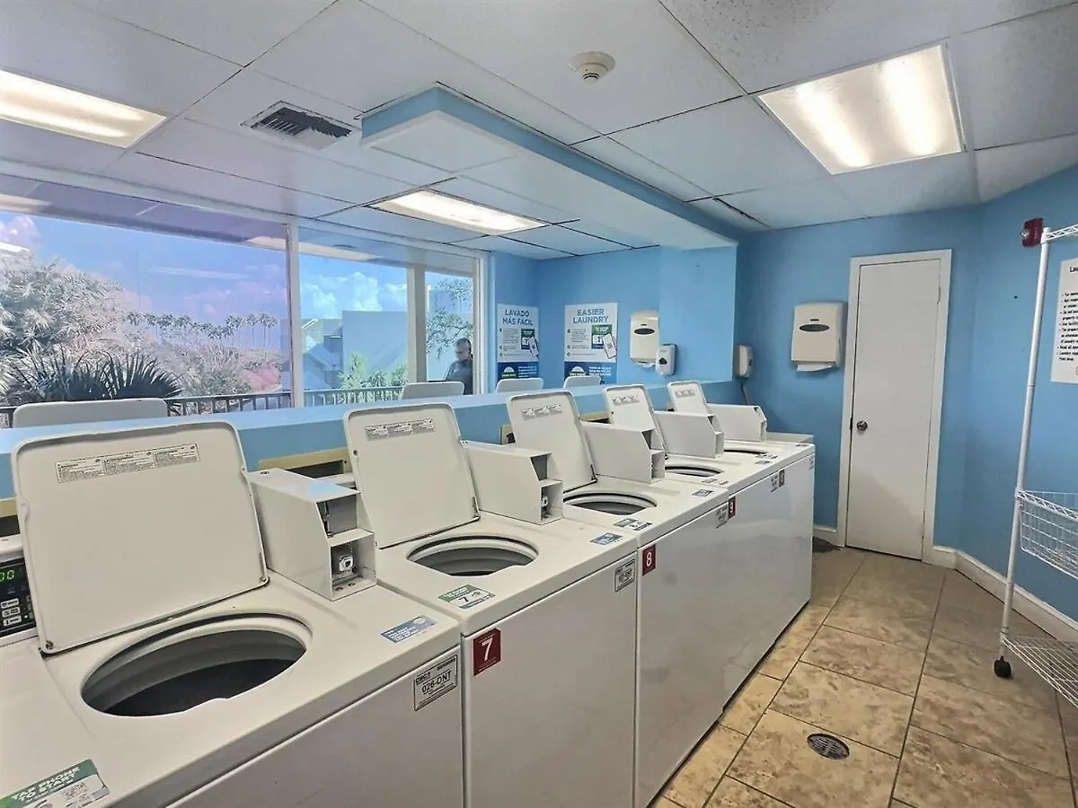Dom wakacyjny Beautiful Two Bedroom, Two Bath Condo At Sailport Tampa